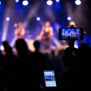 Promuovi Musica con Prime Visioni Facebook