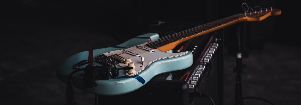 Come Fender Promuove “Fender Play”